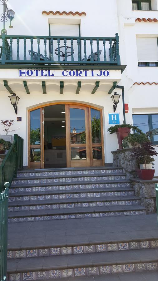 Hotel Cortijo Laredo Luaran gambar