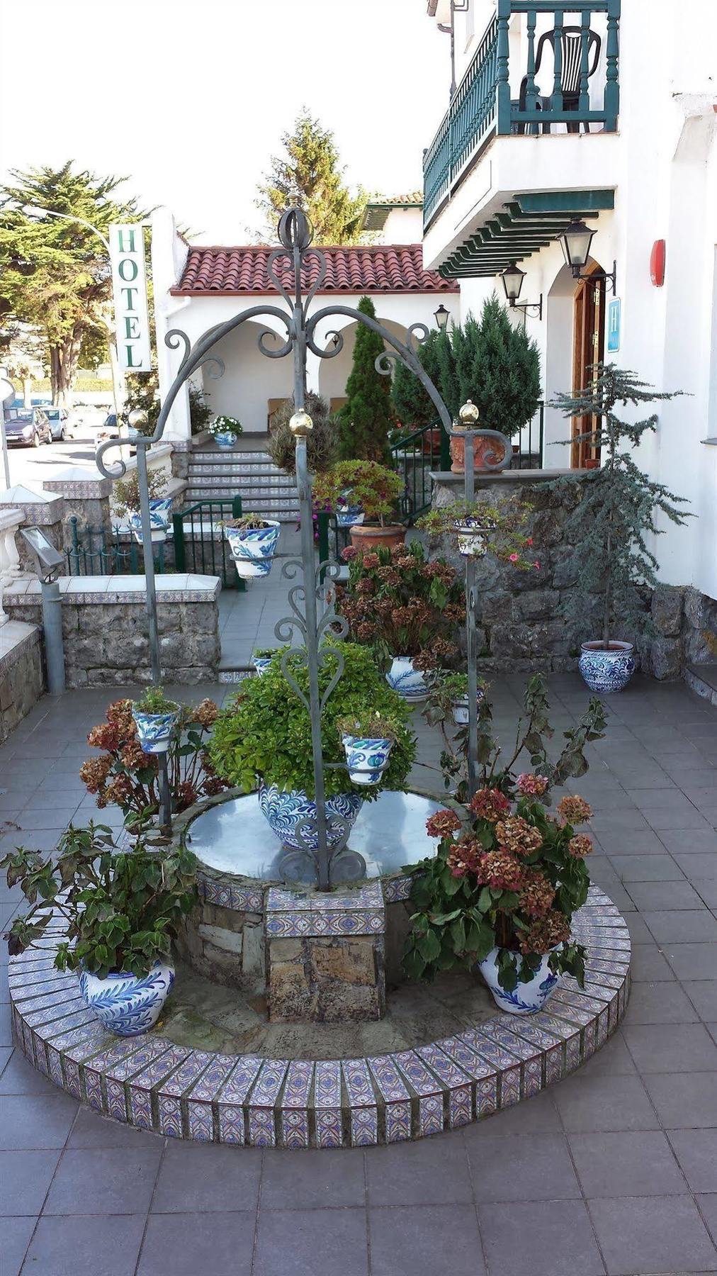 Hotel Cortijo Laredo Luaran gambar